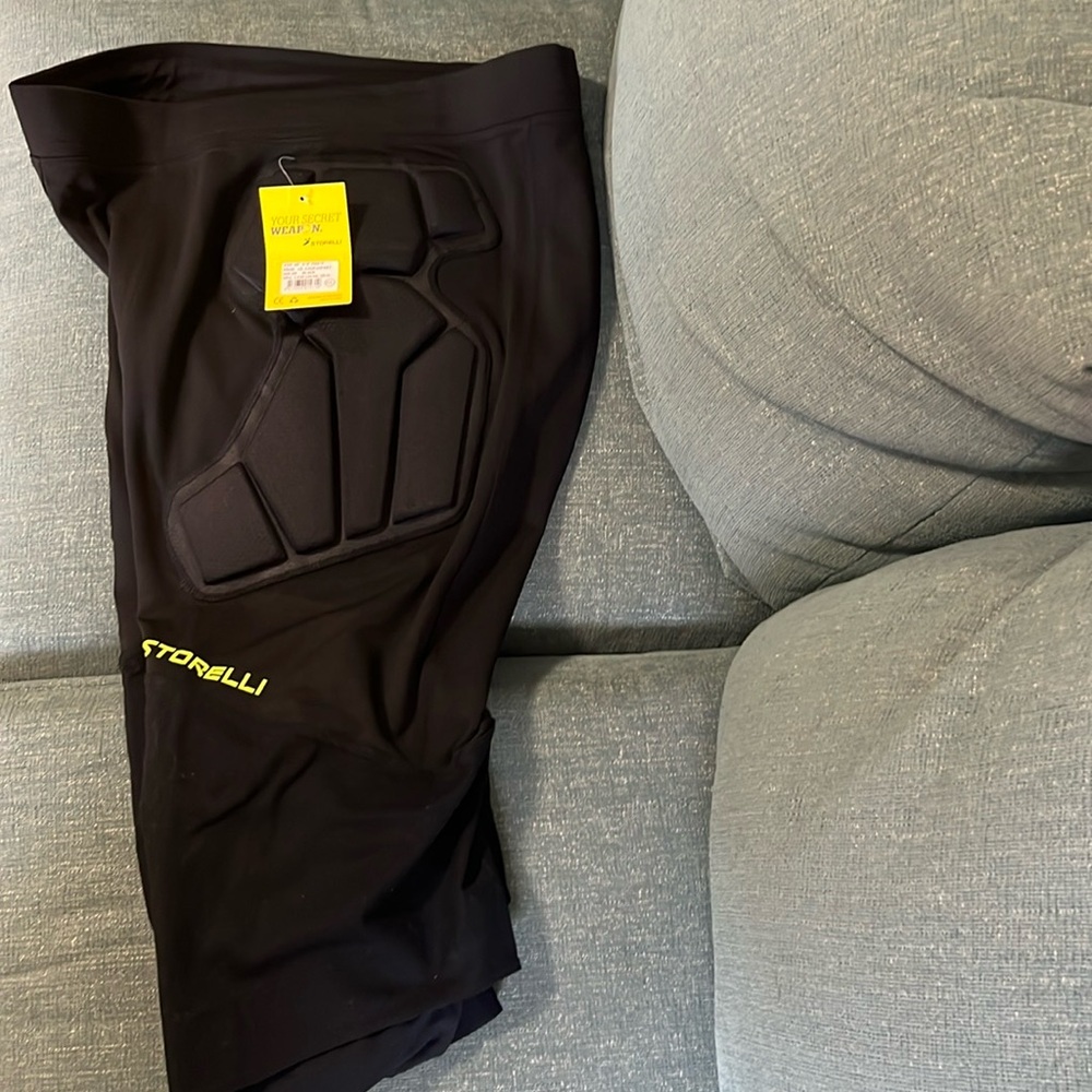 Storelli Men Exoshield goalkeeper 3/4 pants